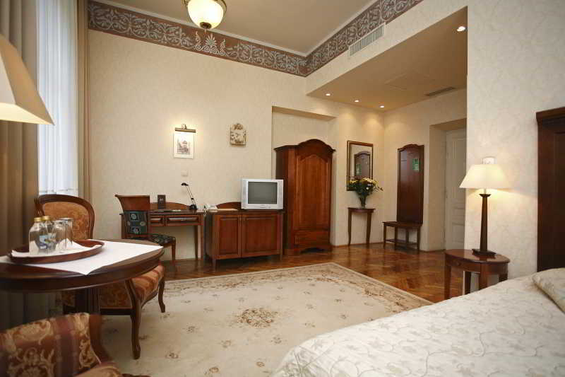 Ostoya Palace Hotel Krakau Exterior foto