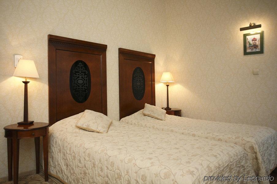 Ostoya Palace Hotel Krakau Zimmer foto